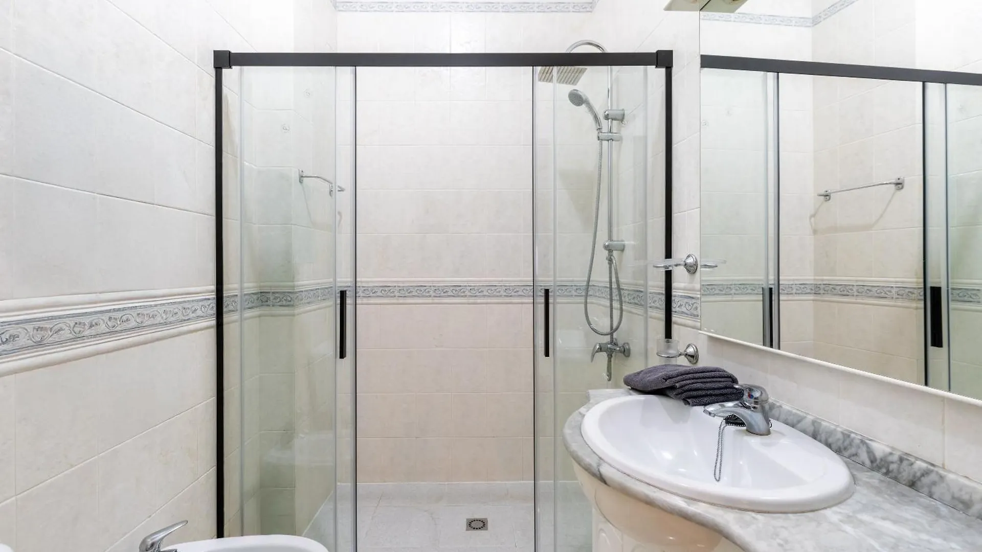 Veoapartment Pastor Y Landero 13 Sevilla